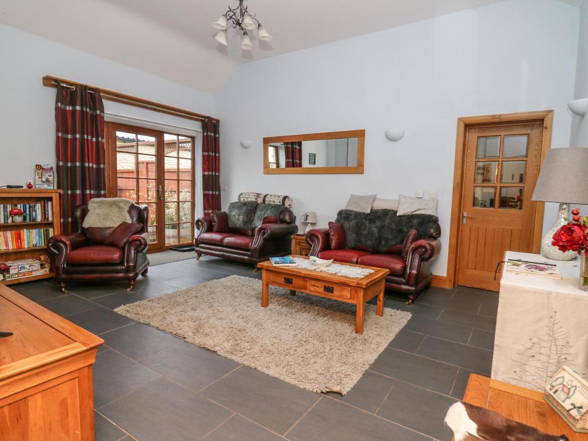 Yr Hen Llaethdy Villa Troedyraur Екстериор снимка