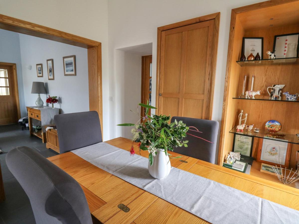 Yr Hen Llaethdy Villa Troedyraur Екстериор снимка