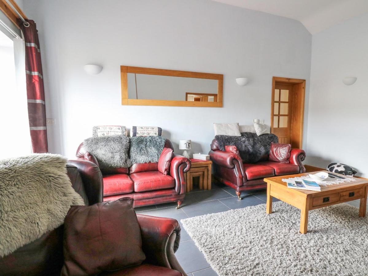Yr Hen Llaethdy Villa Troedyraur Екстериор снимка