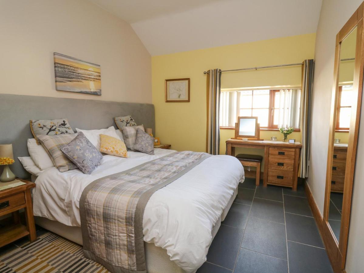 Yr Hen Llaethdy Villa Troedyraur Екстериор снимка
