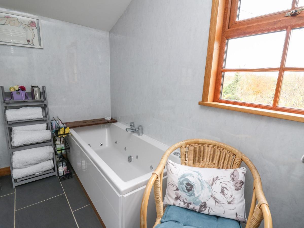 Yr Hen Llaethdy Villa Troedyraur Екстериор снимка